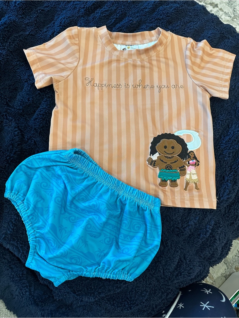 Honey Bear Boutique Smocked Disney Moana Maui Diaper Set